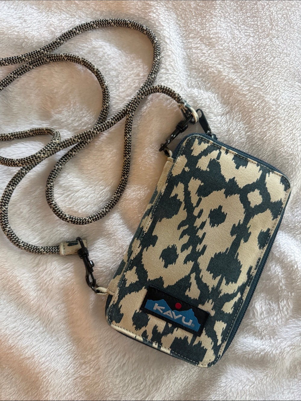Kavu Green Blue and Cream Patterned Crossbody Phone Pouch